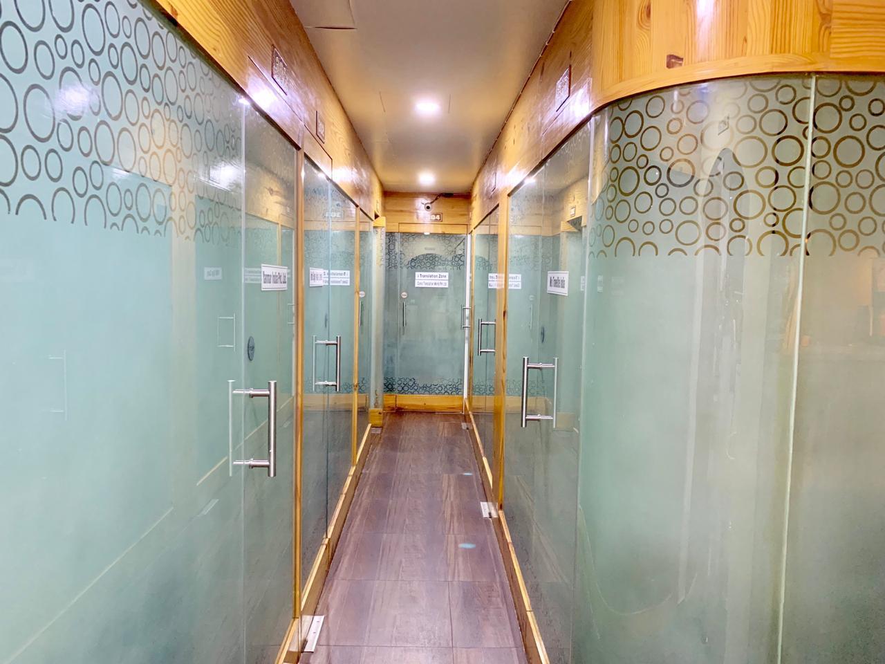 Corridor with multiple cabin entrances